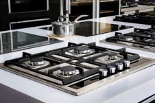 Kitchen stoves